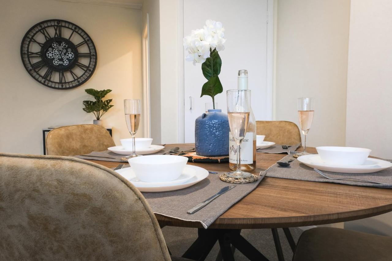 Spacious Apartment - Double And Sofa Bed - Wonderful Pavilion Views Hove Extérieur photo